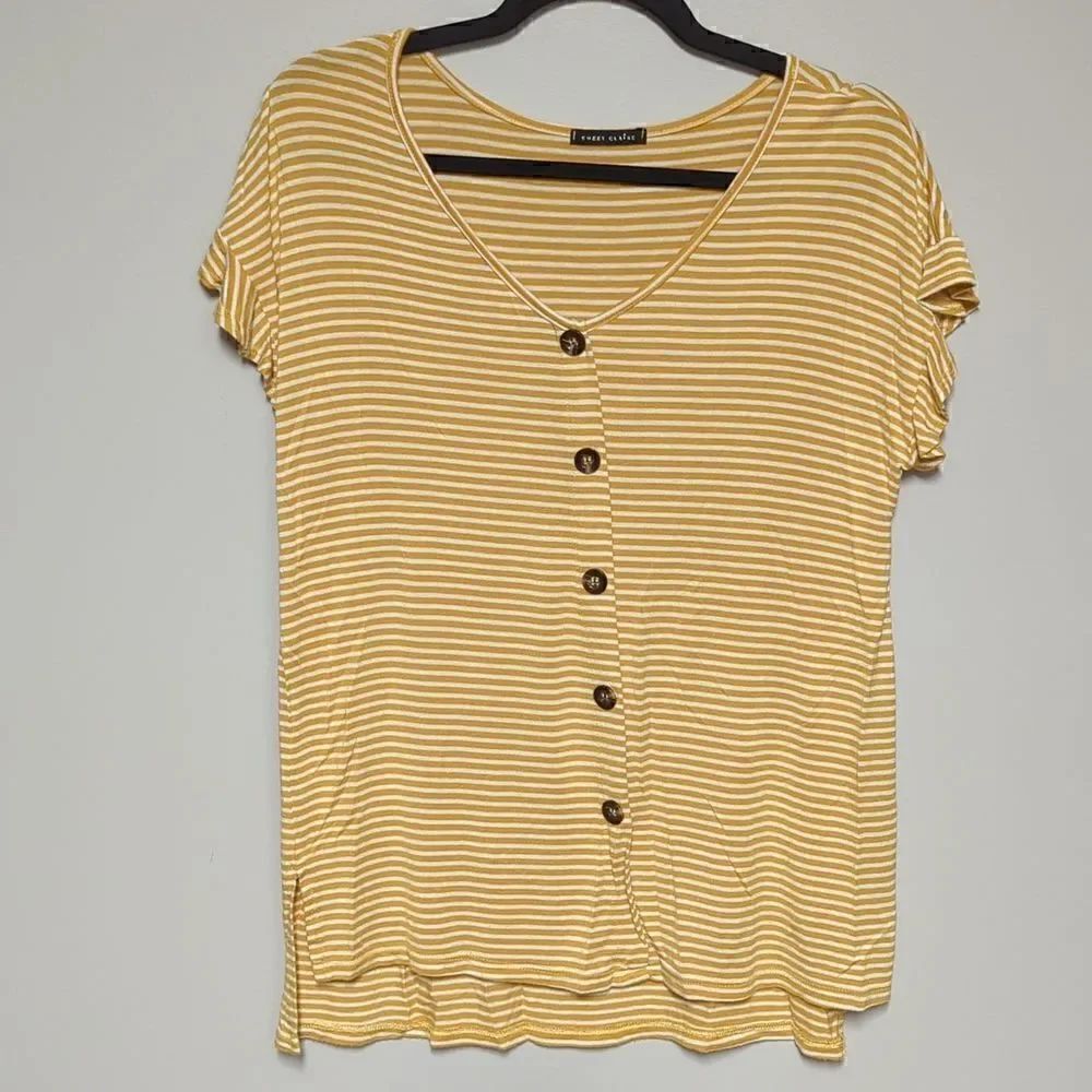 Sweet Claire Striped Blouse